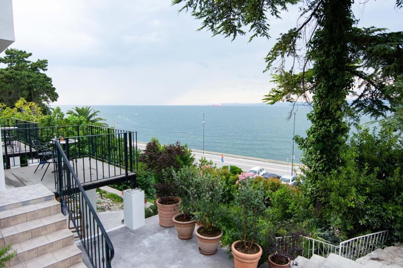 Bellevue Molet apartments Koper Eksteriør bilde
