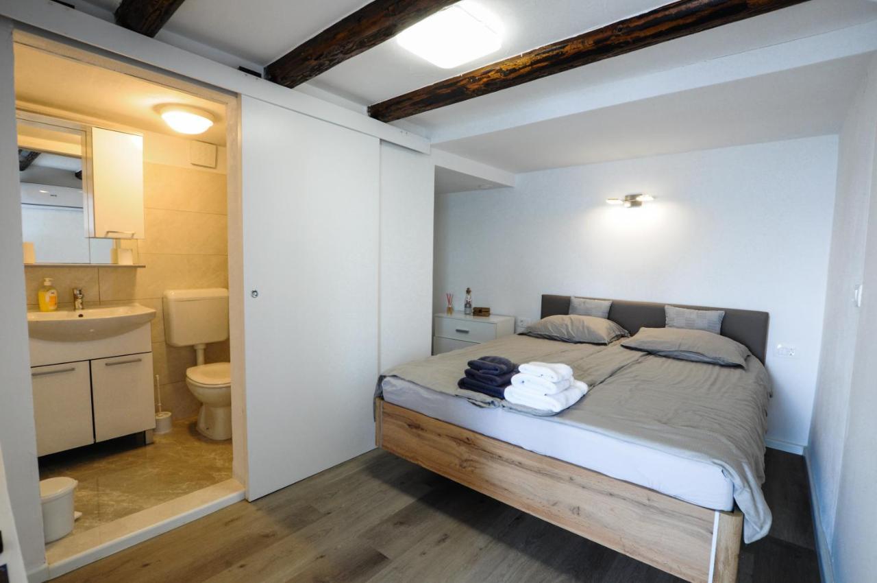 Bellevue Molet apartments Koper Eksteriør bilde