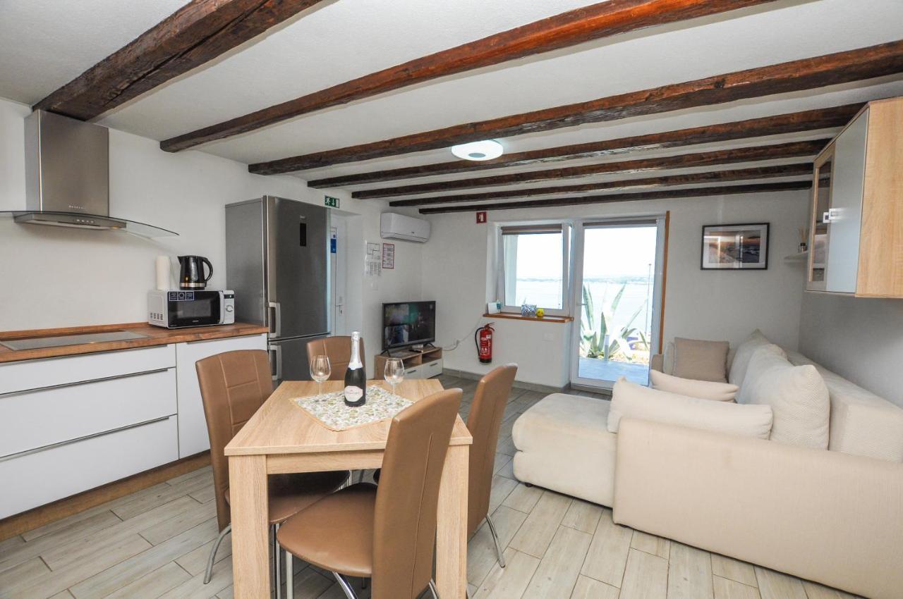 Bellevue Molet apartments Koper Eksteriør bilde