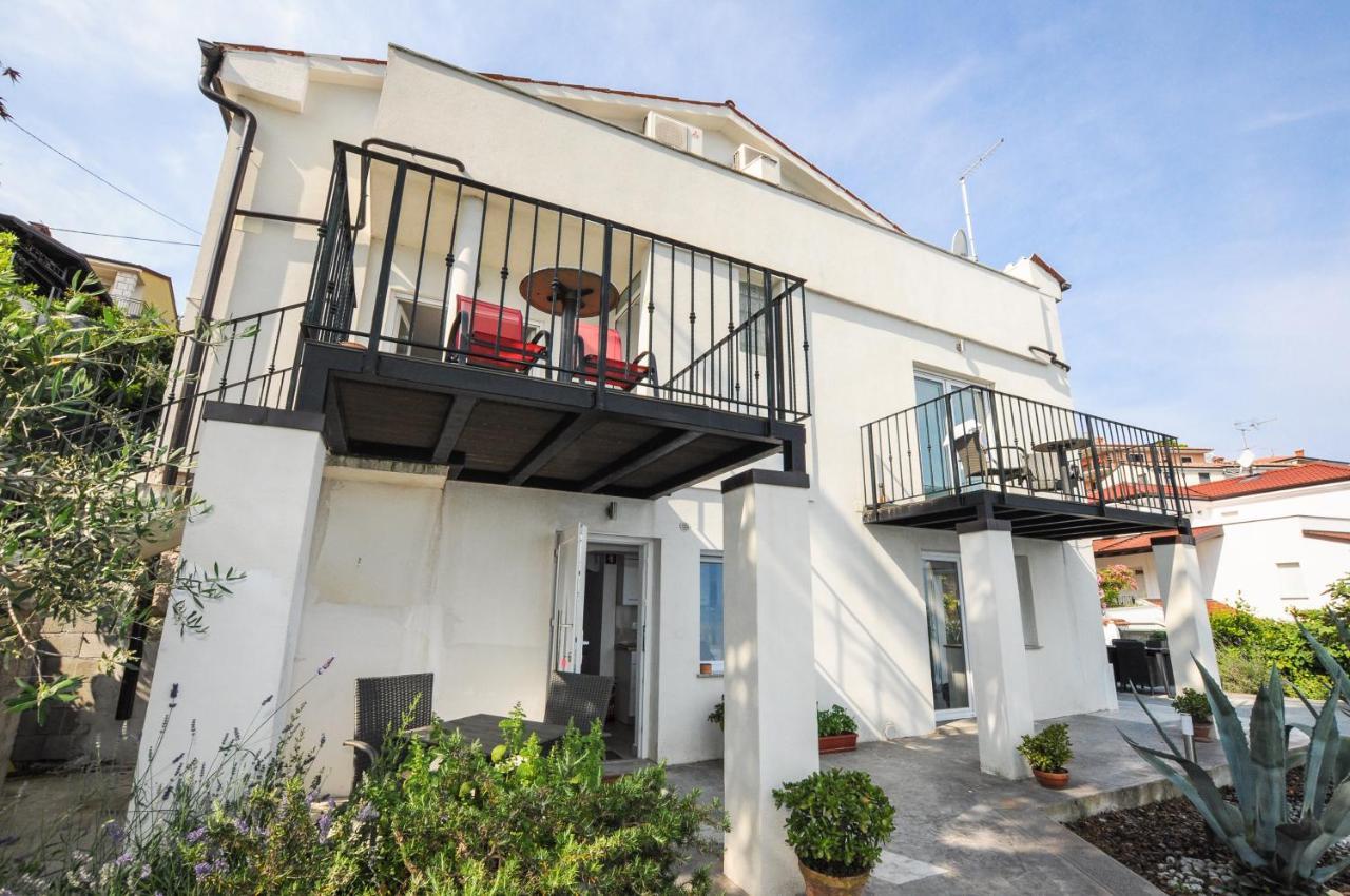 Bellevue Molet apartments Koper Eksteriør bilde
